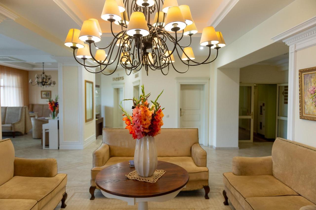 Baraviki Medical&Spa Resort Alfa Radon المظهر الخارجي الصورة