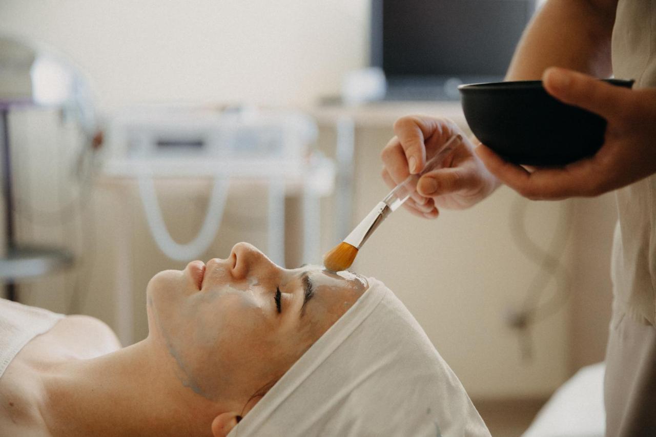 Baraviki Medical&Spa Resort Alfa Radon المظهر الخارجي الصورة